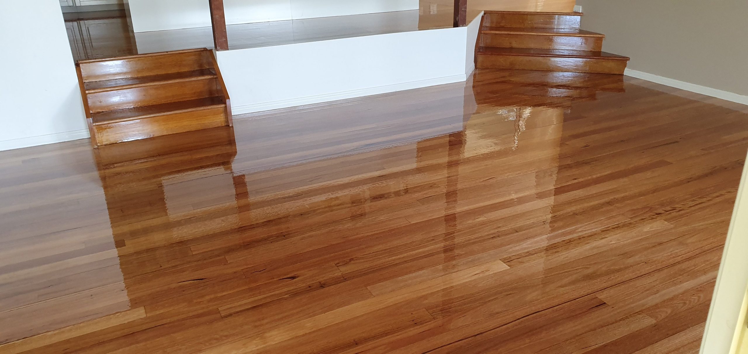 Example of the floor sanding and polishing on Sunshine Coast, QLD